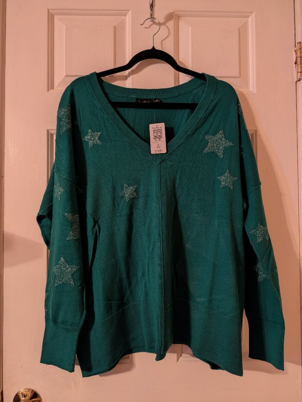 Torrid LoveSick Green V-neck Star Pullover ~ 2/XXL/18-20